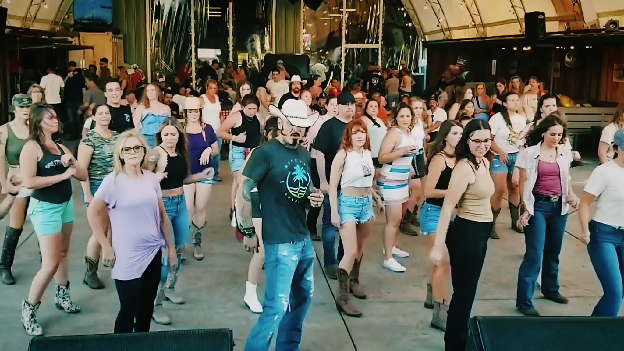 The dance floor at Dying Breed Brewing